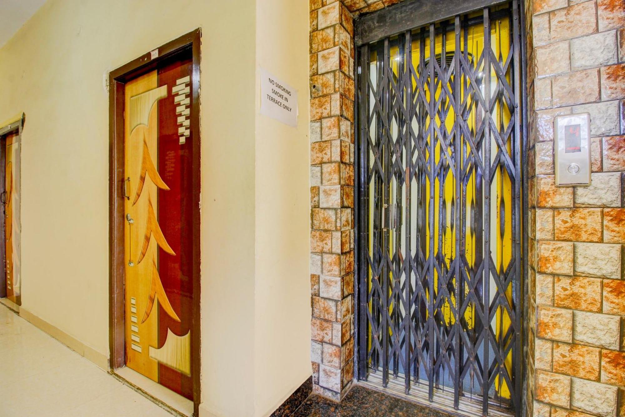 Spot On Sankalp Residency Hotel Haidarábád Kültér fotó